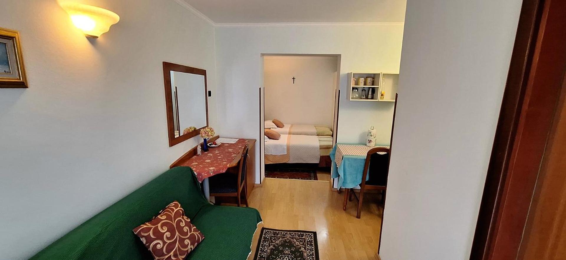 Apartments And Rooms Laura Pazin Εξωτερικό φωτογραφία